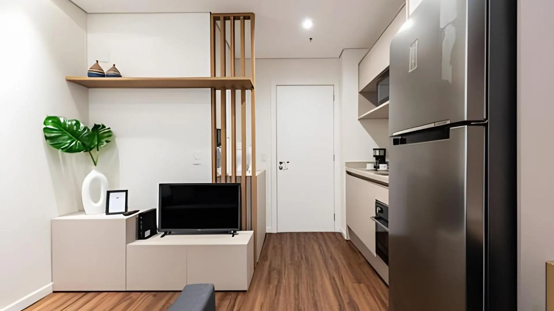 Apartmán Enb | Art11 - Studio Completo Na Diogo De Faria São Paulo