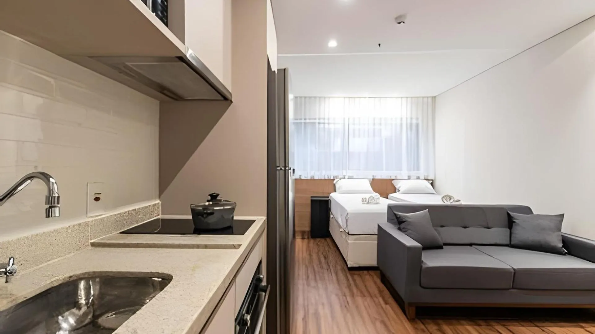 Enb | Art11 - Studio Completo Na Diogo De Faria São Paulo Apartment